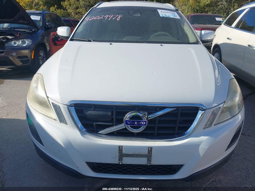 YV4902DZ0B2152733 2011 VOLVO XC60 photo no. 6