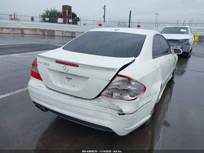 2009 Mercedes-Benz Clk 550 VIN: WDBTJ72H29F266067 Lot: 43699239