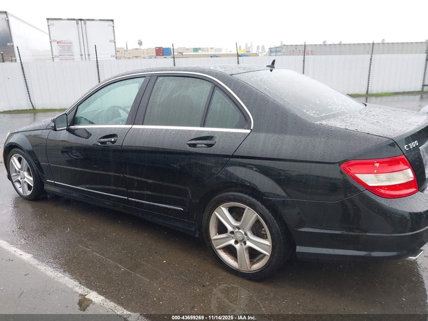 2010 Mercedes-Benz C 300 Sport VIN: WDDGF5EB7AR128243 Lot: 43699269