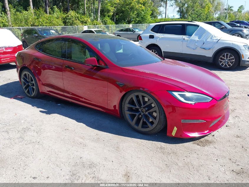 TESLA MODEL S DUAL MOTOR ALL-WHEEL DRIVE/STANDARD RANGE