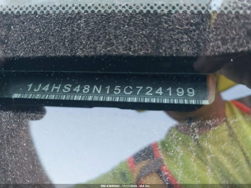 2005 Jeep Grand Cherokee Laredo VIN: 1J4HS48N15C724199 Lot: 43699363