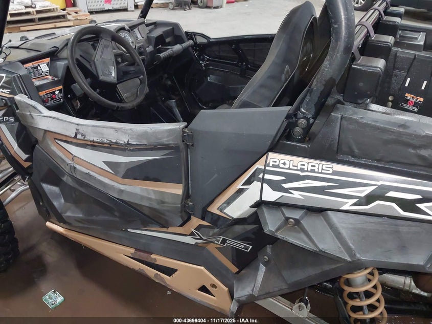 2018 Polaris Rzr Xp 1000 Eps VIN: 3NSVDR992JF943119 Lot: 43699404