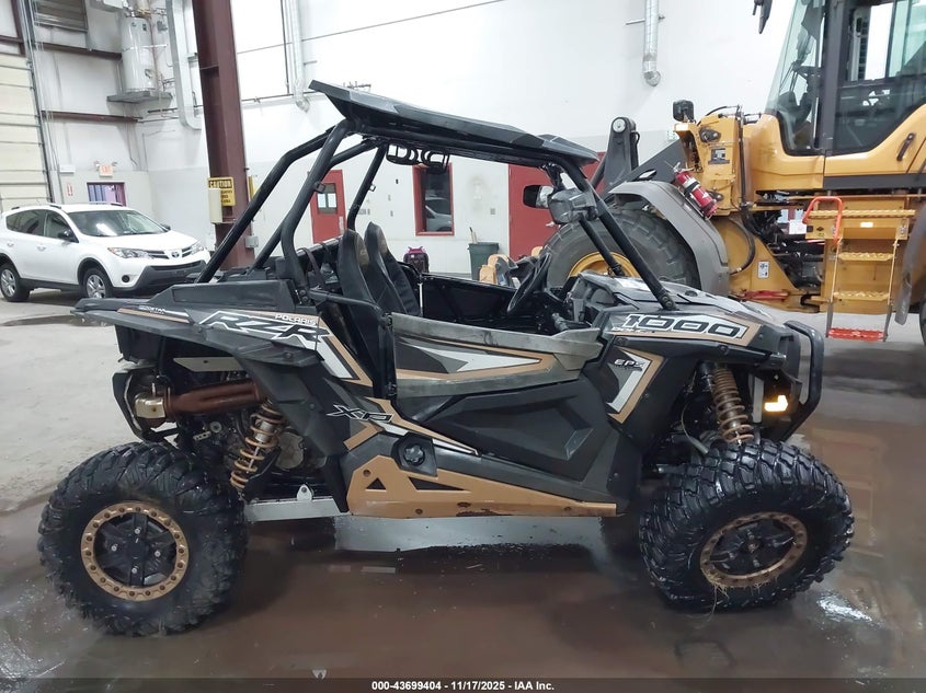 2018 Polaris Rzr Xp 1000 Eps VIN: 3NSVDR992JF943119 Lot: 43699404