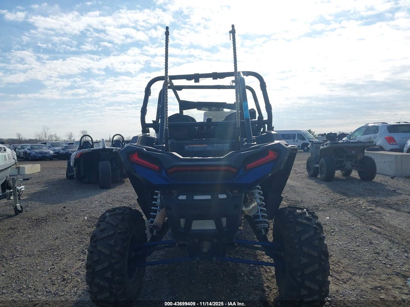 2021 Polaris Rzr Xp 4 1000 Premium VIN: 3NSN4K993MH658591 Lot: 43699409