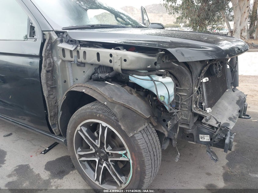 2019 Ford Expedition Max Limited VIN: 1FMJK2AT1KEA40298 Lot: 43699423