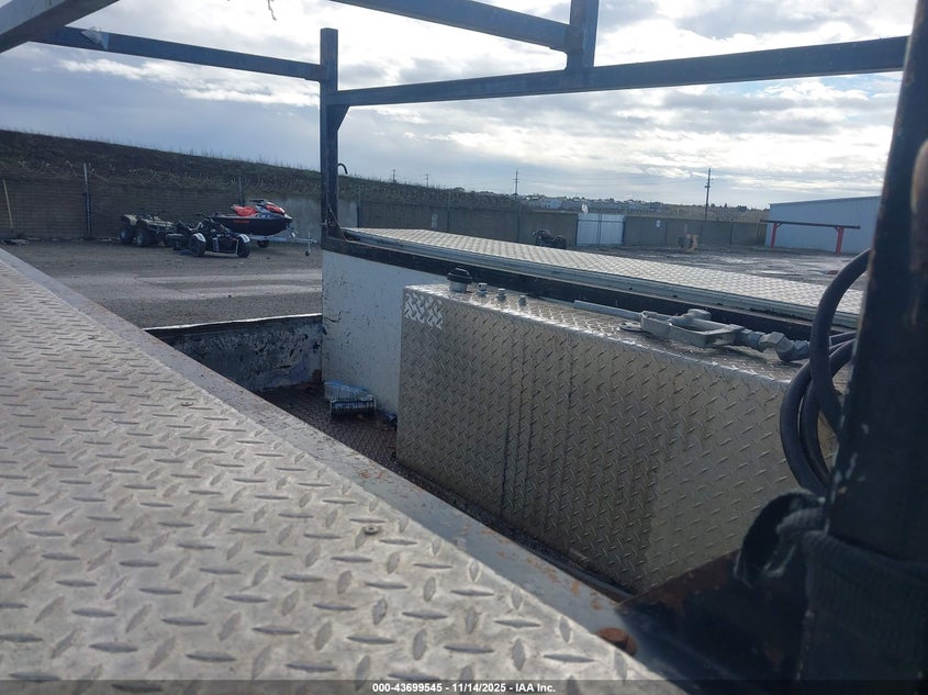 2008 Ford F-350 Xl/Xlt VIN: 1FDSF30558EE39662 Lot: 43699545