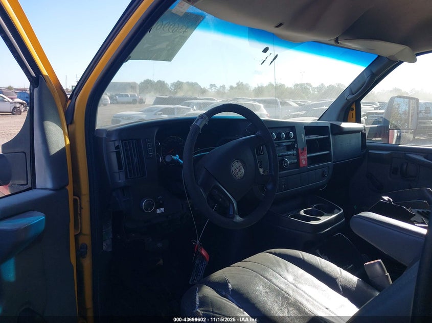 2012 GMC Savana Cutaway Work Van VIN: 1GD374CG9C1903007 Lot: 43699602