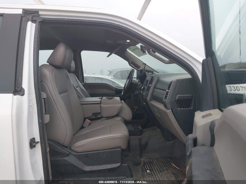 1FD7X2A61HEE87728 2017 FORD F250 photo no. 5