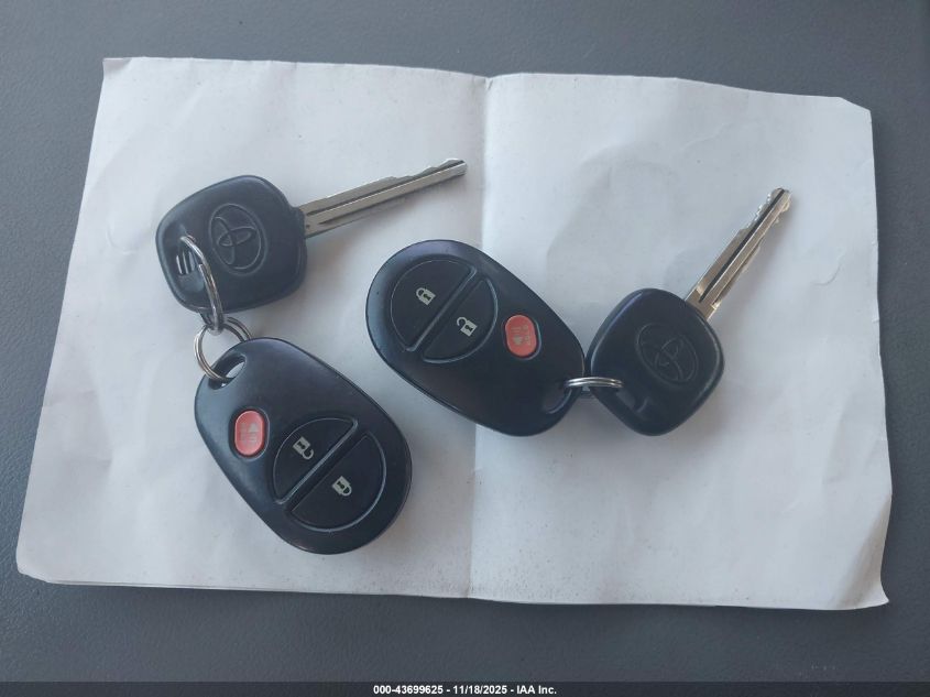 2007 Toyota Tundra Sr5 5.7L V8 VIN: 5TBEV54127S464379 Lot: 43699625