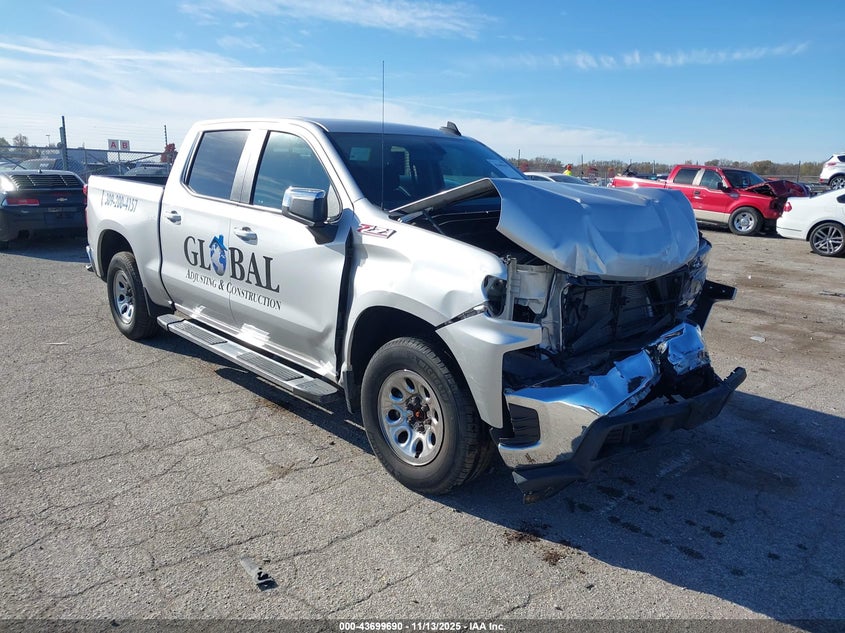CHEVROLET SILVERADO 1500 4WD SHORT BED LT