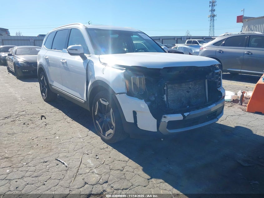 KIA TELLURIDE S