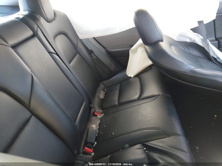 2020 Tesla Model 3 Long Range Dual Motor All-Wheel Drive VIN: 5YJ3E1EB0LF588907 Lot: 43699737