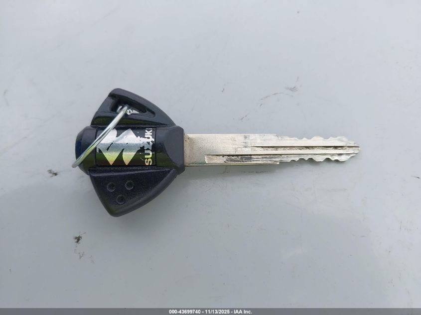 2023 Suzuki Gsx-R1000 R VIN: JS1DM11M5P7100099 Lot: 43699740