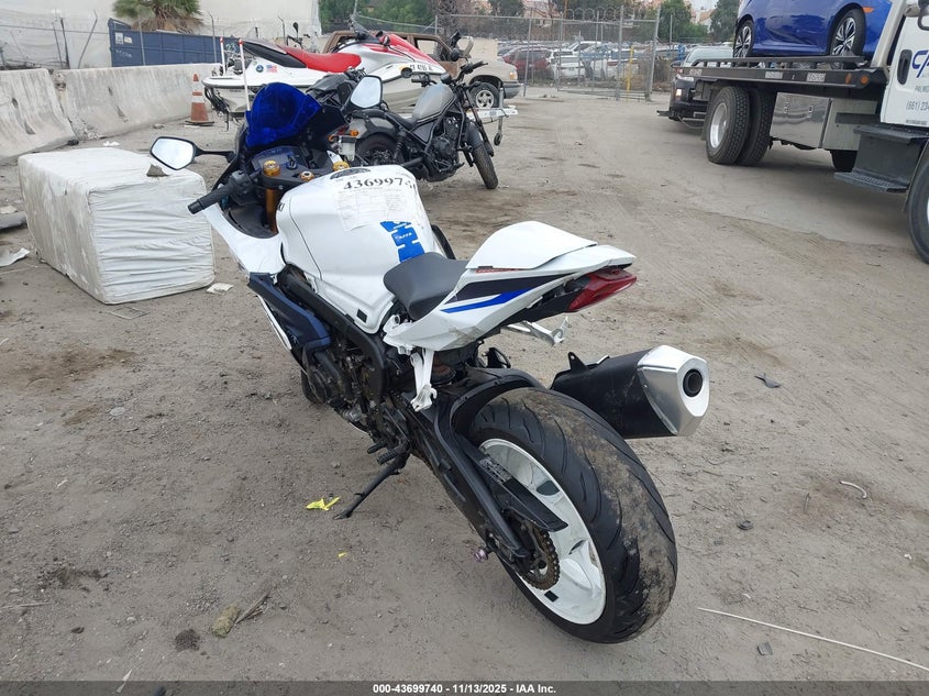 2023 Suzuki Gsx-R1000 R #3