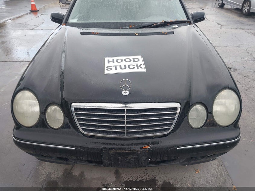 2000 Mercedes-Benz E 430 VIN: WDBJF70J4YB130785 Lot: 43699751