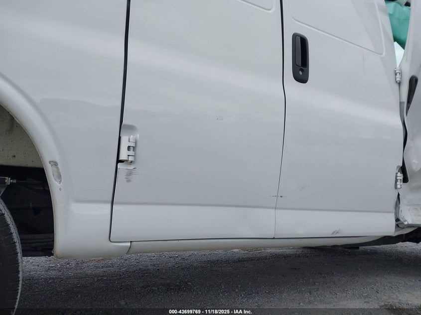 2025 Chevrolet Express Cargo Rwd 2500 Regular Wheelbase Wt VIN: 1GCWGAFPXS1187289 Lot: 43699769