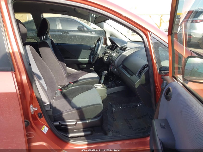 JHMGD38667S030923 2007 HONDA FIT photo no. 5