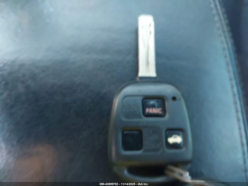 2005 Lexus Es 330 VIN: JTHBA30G155114649 Lot: 43699792