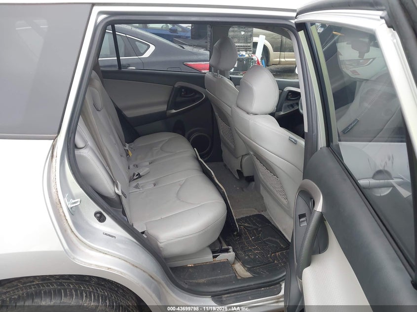 2007 Toyota Rav4 Limited VIN: JTMBD31VX75099402 Lot: 43699798