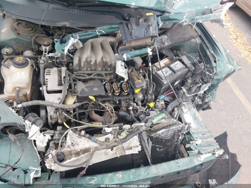 2000 Ford Taurus Ses VIN: 1FAFP5528YG153182 Lot: 43699811