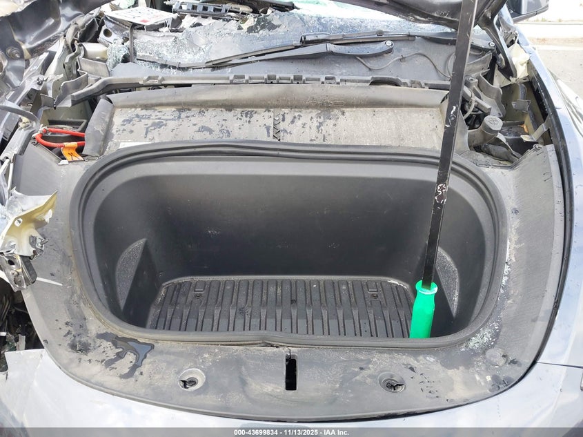 2023 Tesla Model Y Awd/Long Range Dual Motor All-Wheel Drive VIN: 7SAYGDEE9PF937549 Lot: 43699834