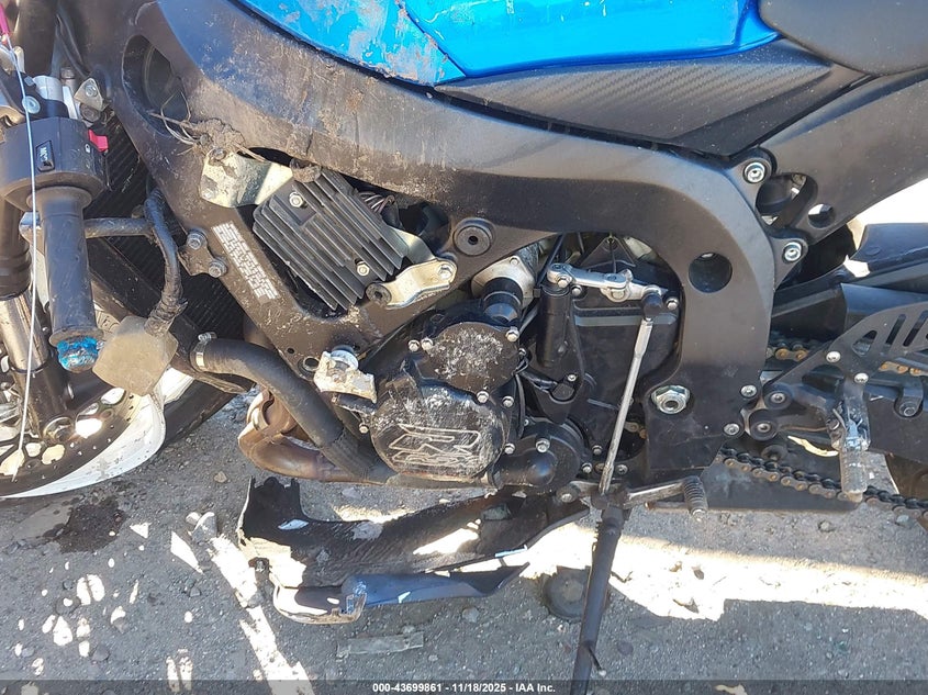 2013 Suzuki Gsx-R600 VIN: JS1GN7FA0D2102220 Lot: 43699861