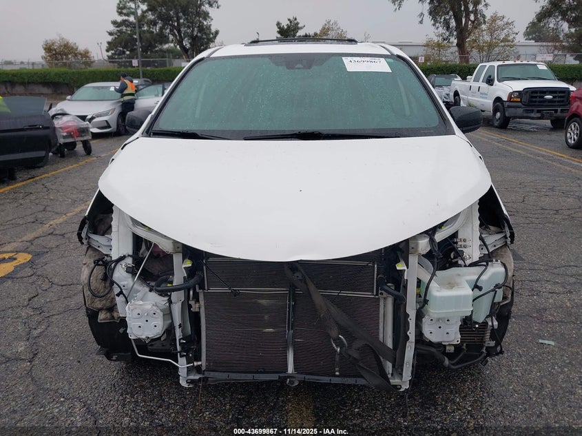 2021 Toyota Sienna Xse VIN: 5TDDRKEC8MS065770 Lot: 43699867