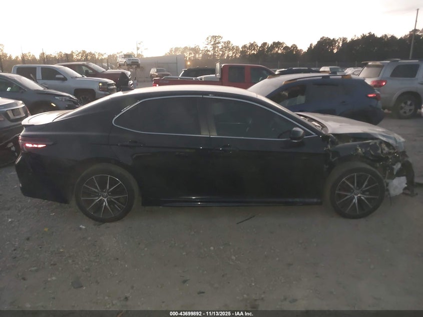 4T1T11AK7NU041138 2022 TOYOTA CAMRY photo no. 13