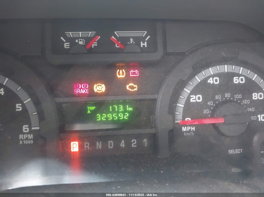 1FDWE3F63KDC36447 2019 FORD ECONOLINE photo no. 5