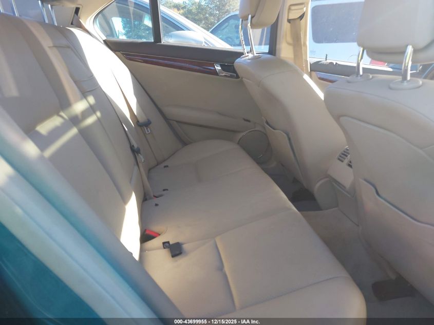 2010 Mercedes-Benz C 300 Luxury/Sport VIN: WDDGF5EB5AR120285 Lot: 43699955