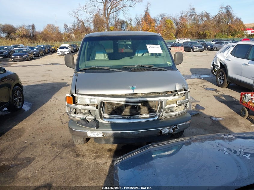 2001 GMC Savana Standard VIN: 1GJGG25R711182426 Lot: 43699962