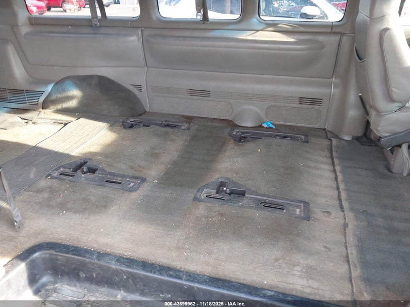 2001 GMC Savana Standard VIN: 1GJGG25R711182426 Lot: 43699962