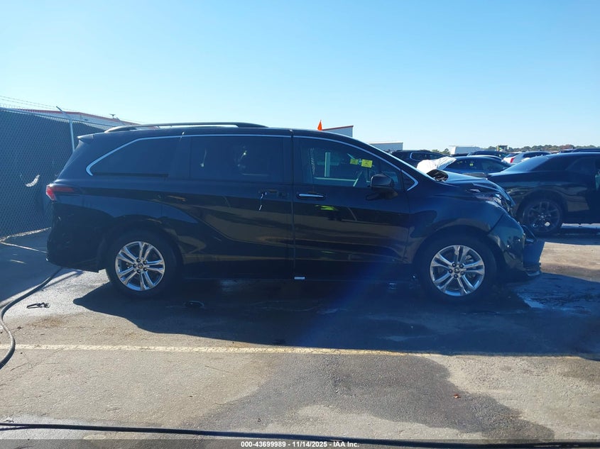 2022 Toyota Sienna Xse VIN: 5TDXSKFC2NS044270 Lot: 43699989