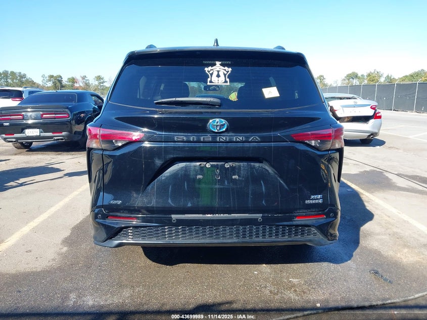 2022 Toyota Sienna Xse VIN: 5TDXSKFC2NS044270 Lot: 43699989