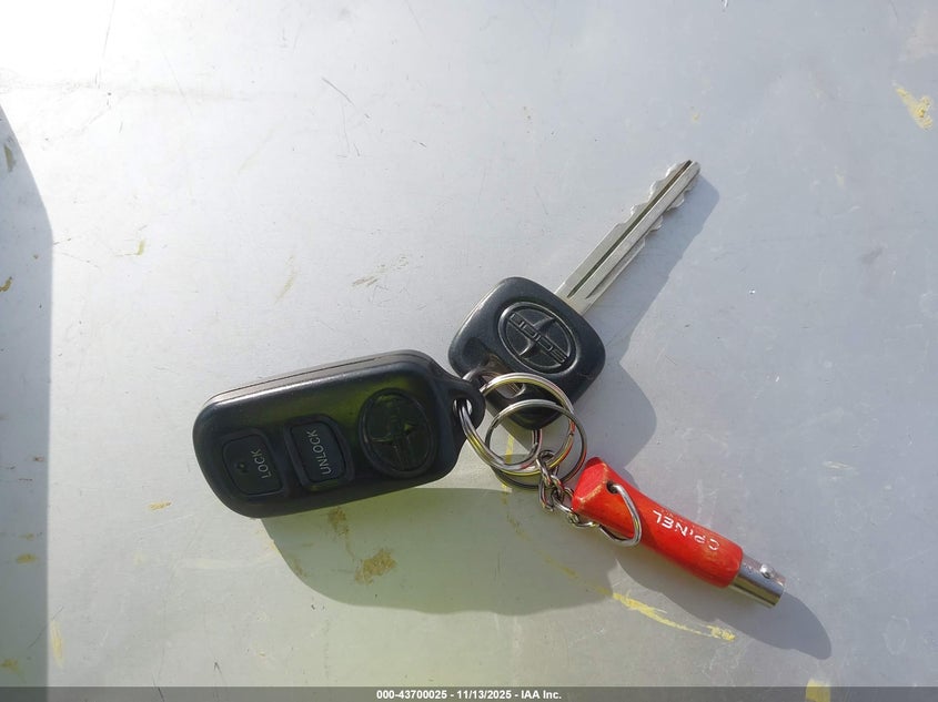 2005 Scion Xb VIN: JTLKT324250200858 Lot: 43700025