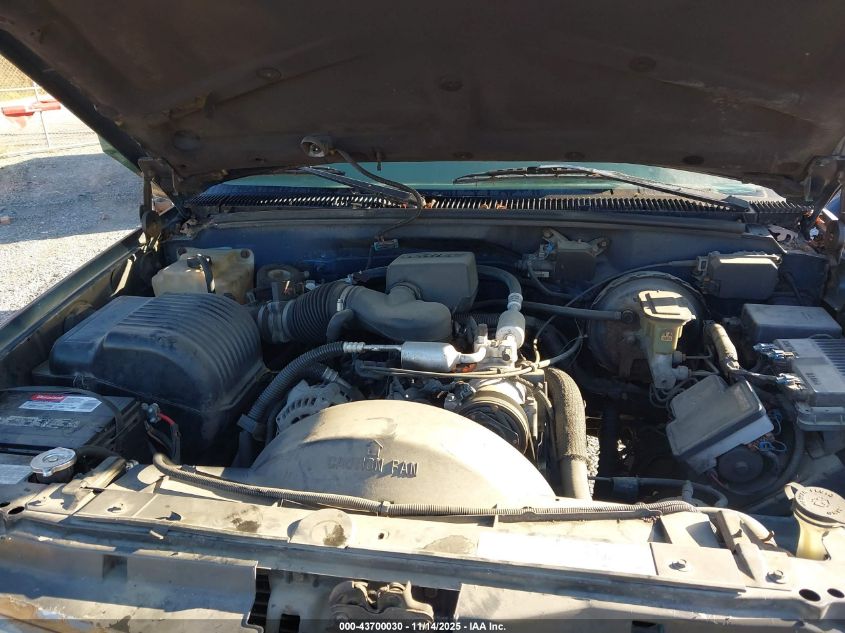 1997 Chevrolet Tahoe Ls VIN: 1GNEK13R6VJ395245 Lot: 43700030