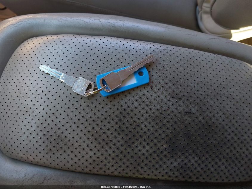 1997 Chevrolet Tahoe Ls VIN: 1GNEK13R6VJ395245 Lot: 43700030