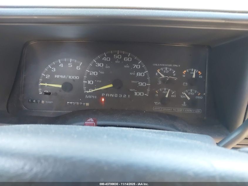 1997 Chevrolet Tahoe Ls VIN: 1GNEK13R6VJ395245 Lot: 43700030