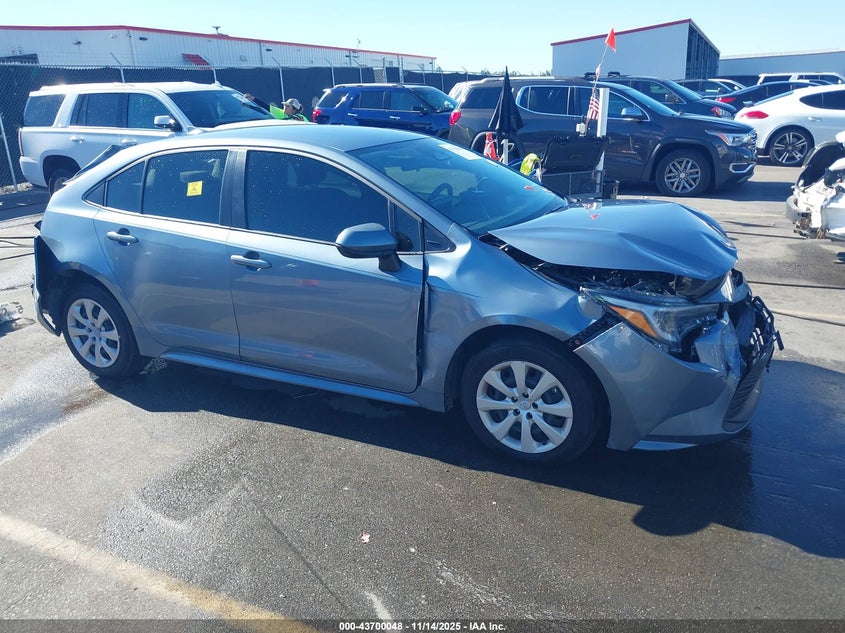 TOYOTA COROLLA HYBRID LE