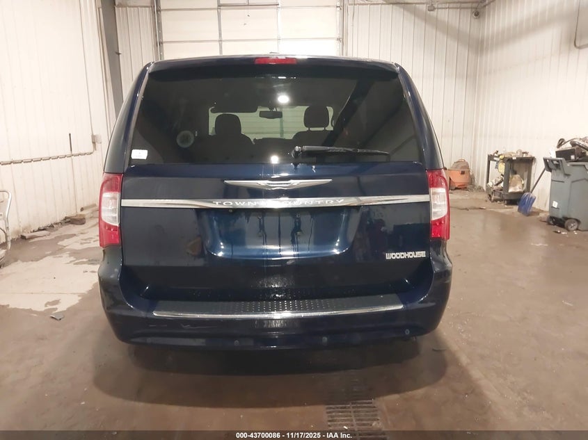 2013 Chrysler Town & Country Touring-L VIN: 2C4RC1CG7DR716757 Lot: 43700086