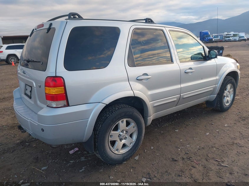 1FMCU94157KB36014 2007 FORD ESCAPE photo no. 4