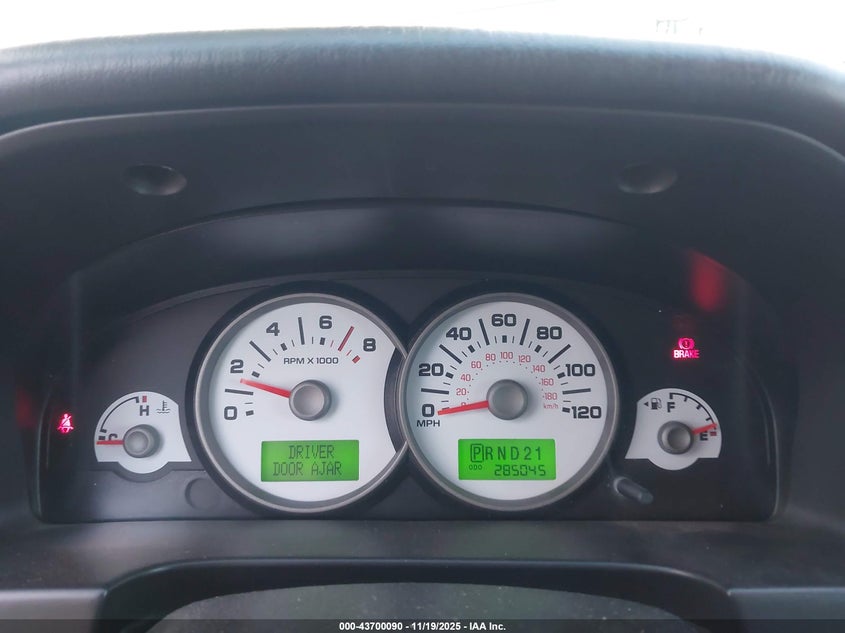 1FMCU94157KB36014 2007 FORD ESCAPE photo no. 7