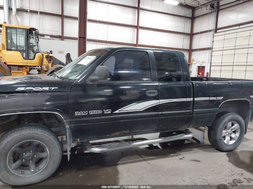 2000 Dodge Ram 1500 St VIN: 1B7HF13Z7YJ155877 Lot: 43700091