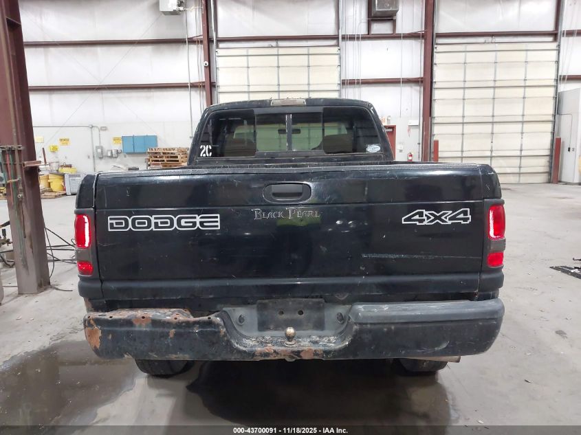 2000 Dodge Ram 1500 St VIN: 1B7HF13Z7YJ155877 Lot: 43700091