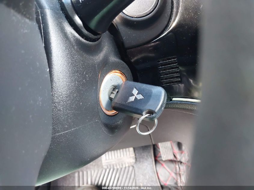 2018 Mitsubishi Outlander Es VIN: JA4AZ3A36JZ034147 Lot: 43700099