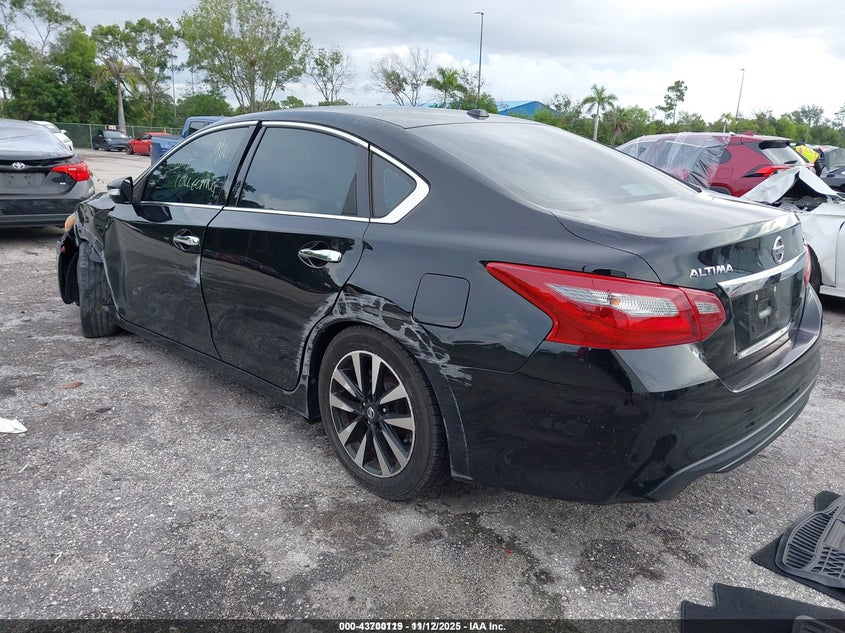 1N4AL3AP8JC135323 2018 NISSAN ALTIMA photo no. 3