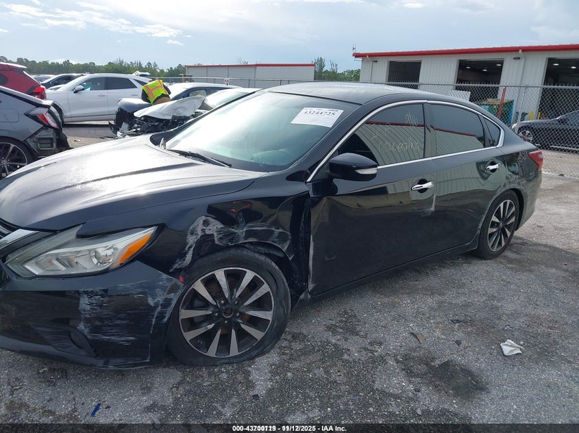 VIN 1N4AL3AP8JC135323 2018 NISSAN ALTIMA 2.5 SL