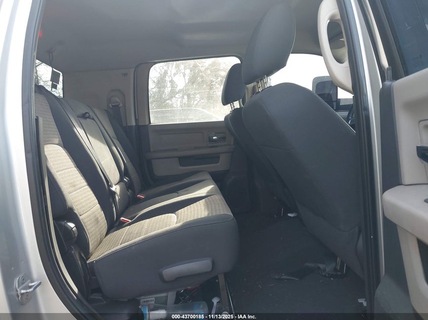 2011 Ram Ram 3500 Slt VIN: 3D73Y4HL1BG580472 Lot: 43700185