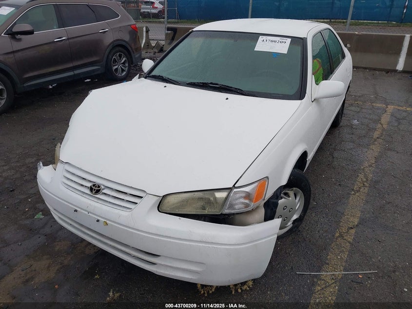 4T1BG22K2VU803774 1997 TOYOTA CAMRY photo no. 2