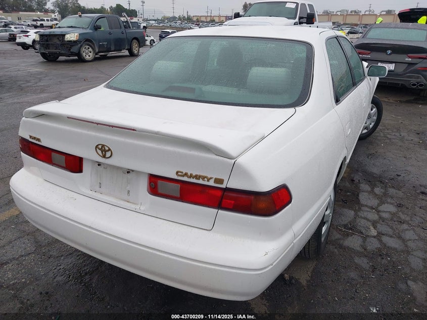 4T1BG22K2VU803774 1997 TOYOTA CAMRY photo no. 4
